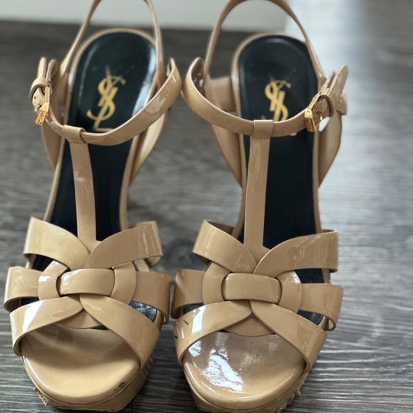 Heels - Picture 2 of 3